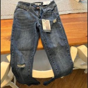 Brand new with tags Wanna Betta Butt jeans